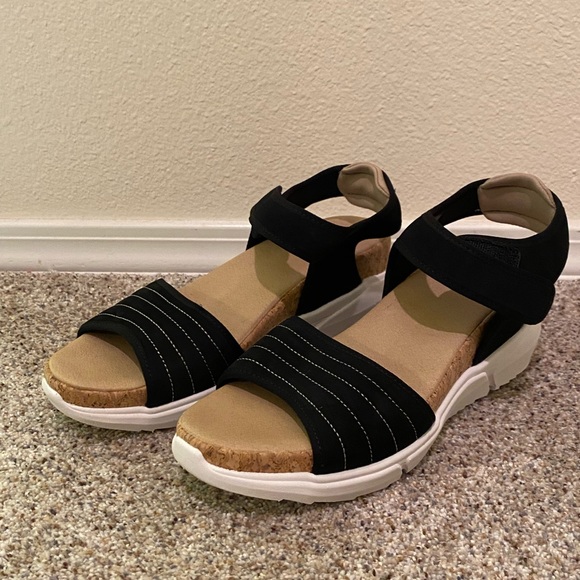 Dr. Scholl’s Hey Girl Sandal size 9 - Picture 7 of 10
